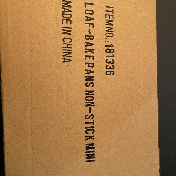 Loaf pans new - Picture 1 of 2